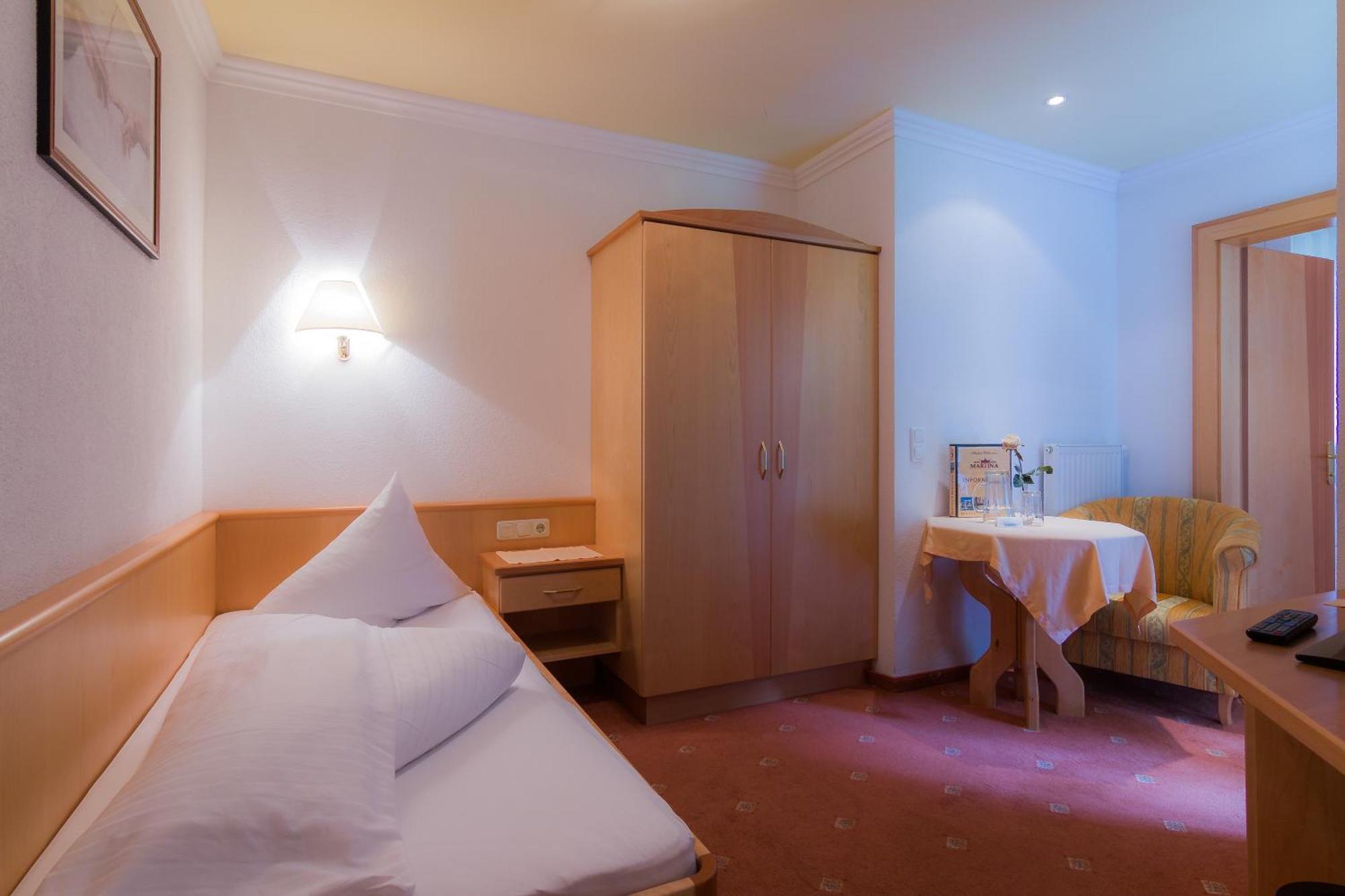 Couette-café Garni Martina